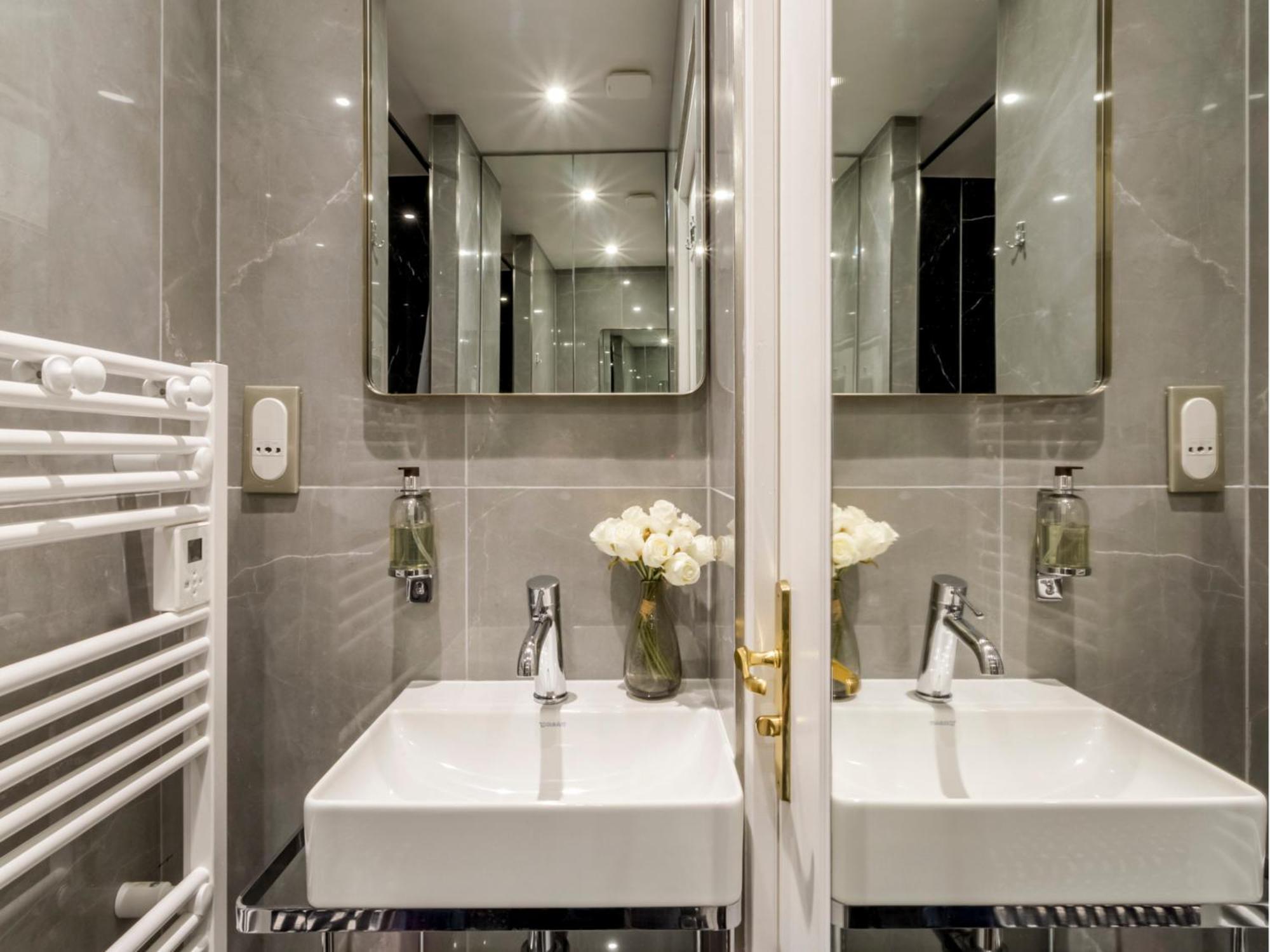 Merveil - Luxury Suite -Champselysees- Florentin I Paris Eksteriør billede